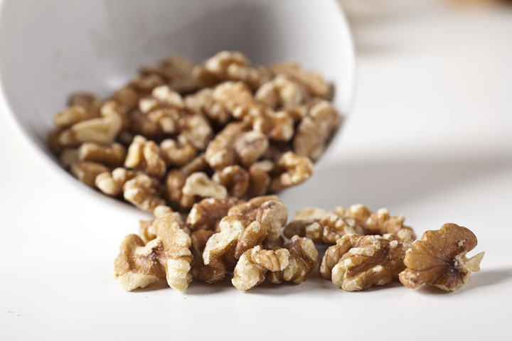Snack on walnuts for heart health