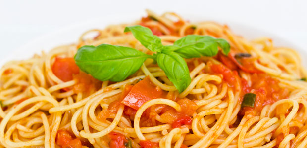 Healthy Portions Are Growing More Elusive At the Dinner Table