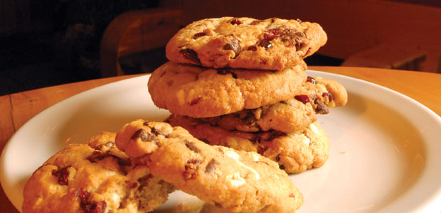 Organic White Chocolate-Chip and Sun-Dried Cranberry Cookies