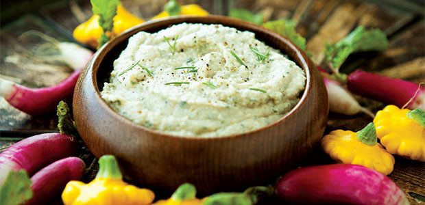 Roasted Garlic Bean Dip
