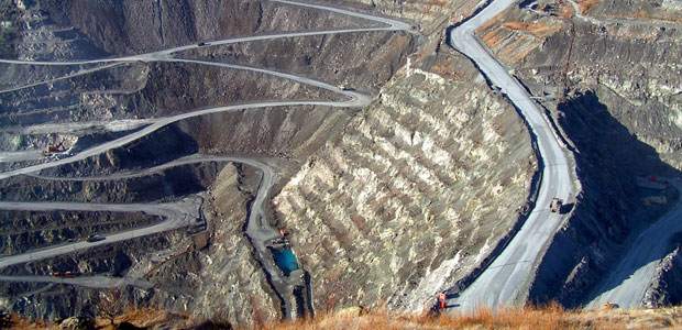 Is Canada’s Asbestos Mining Industry in Trouble?