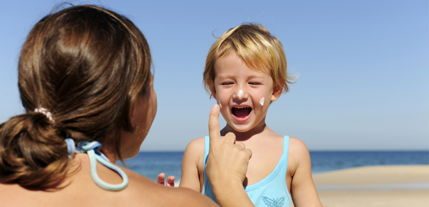The EWG has released its 2013 Sunscreen Guide!