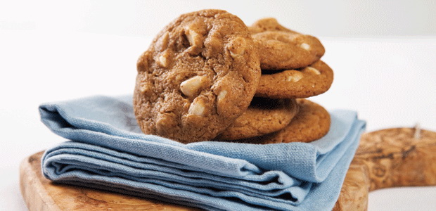 Almond Butter Maple Cookies