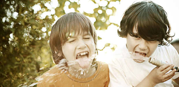 Kitchen Corner: Water  –  how much we need and how to drink it