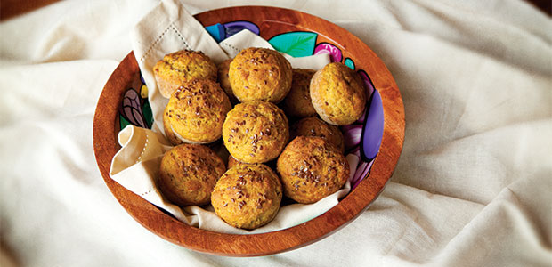 Pumpkin Dinner Rolls