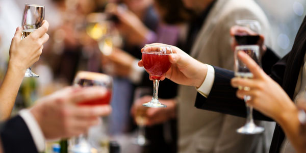 Attention all Party Hosts: Try these Alcohol-free Drink Recipes!