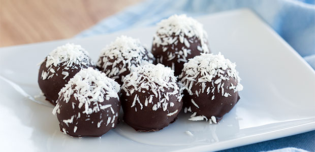 Frozen Banana Ice Cream Truffles