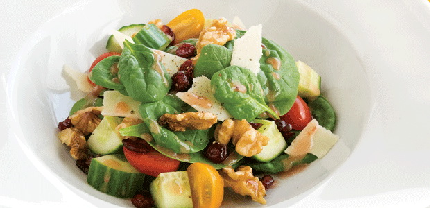 Spinach Salad with Cranberry Vinaigrette