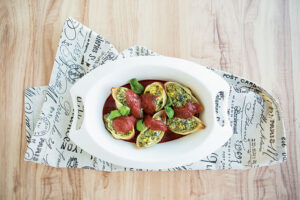 Cheesy Spinach Stuffed Shells