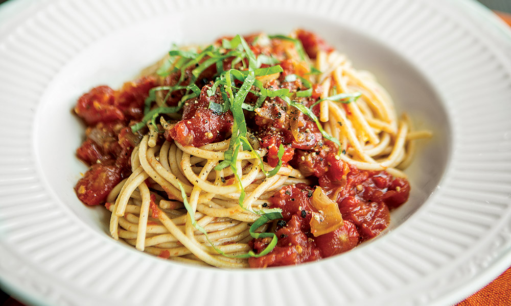 Spelt Pasta with Oven-Roasted Tomato Sauce