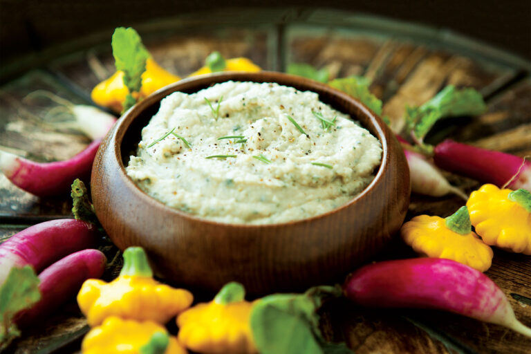 Roasted Garlic Bean Dip