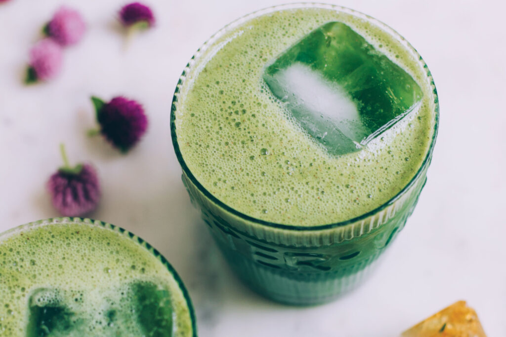 Mermaid Lemonade (aka Iced Green Matcha and Spirulina Lemonade)