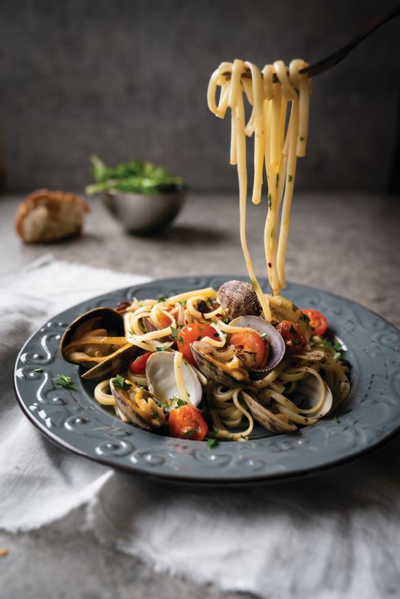 One-Pot Garlic-Laced Linguine  with Baby Clams and Black Beans