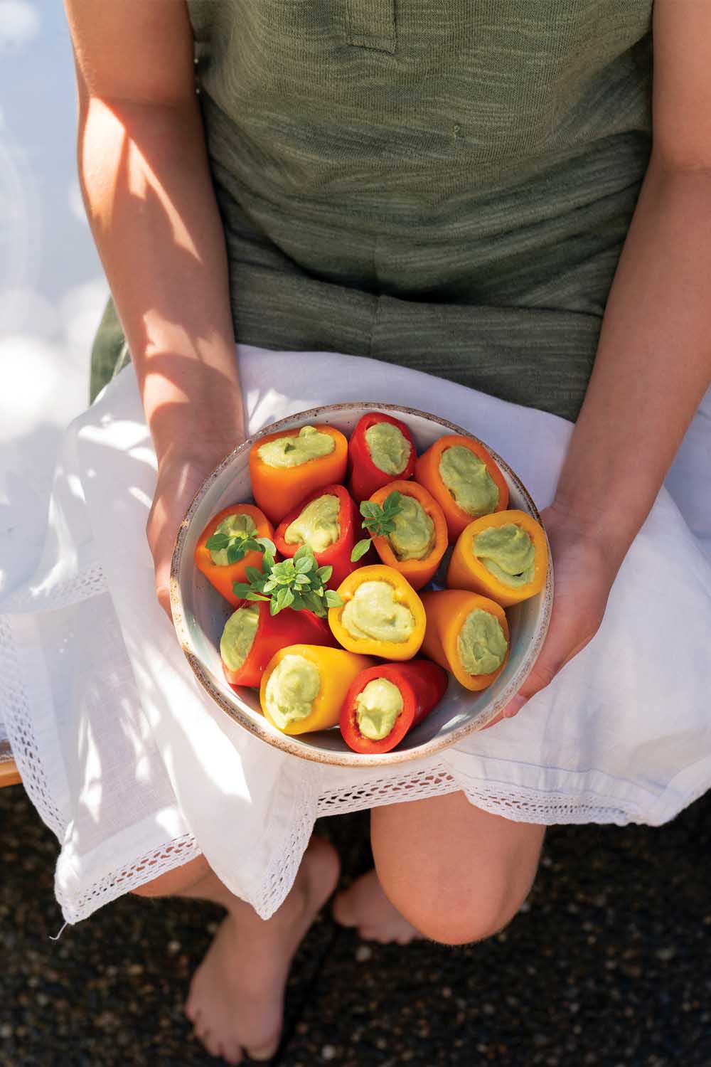 Pesto Dip Pepper Poppers