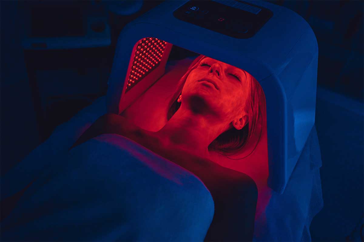 Exploring the Benefits of Red Light Therapy