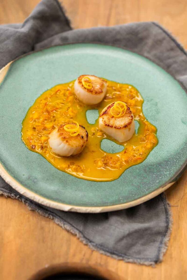 Scallops with Lemon and Saffron